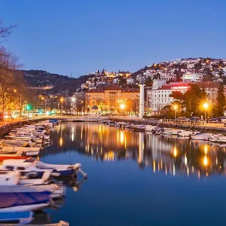 Apartment With View In Rijeka Exterior photo