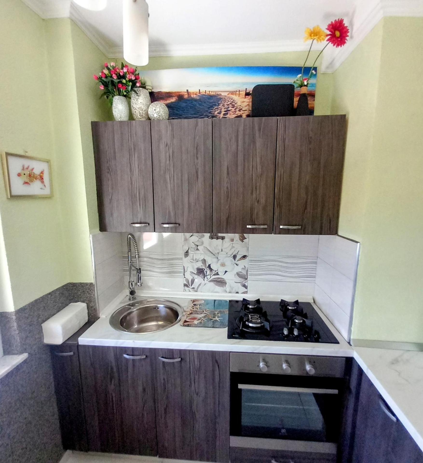 With View In Apartment *